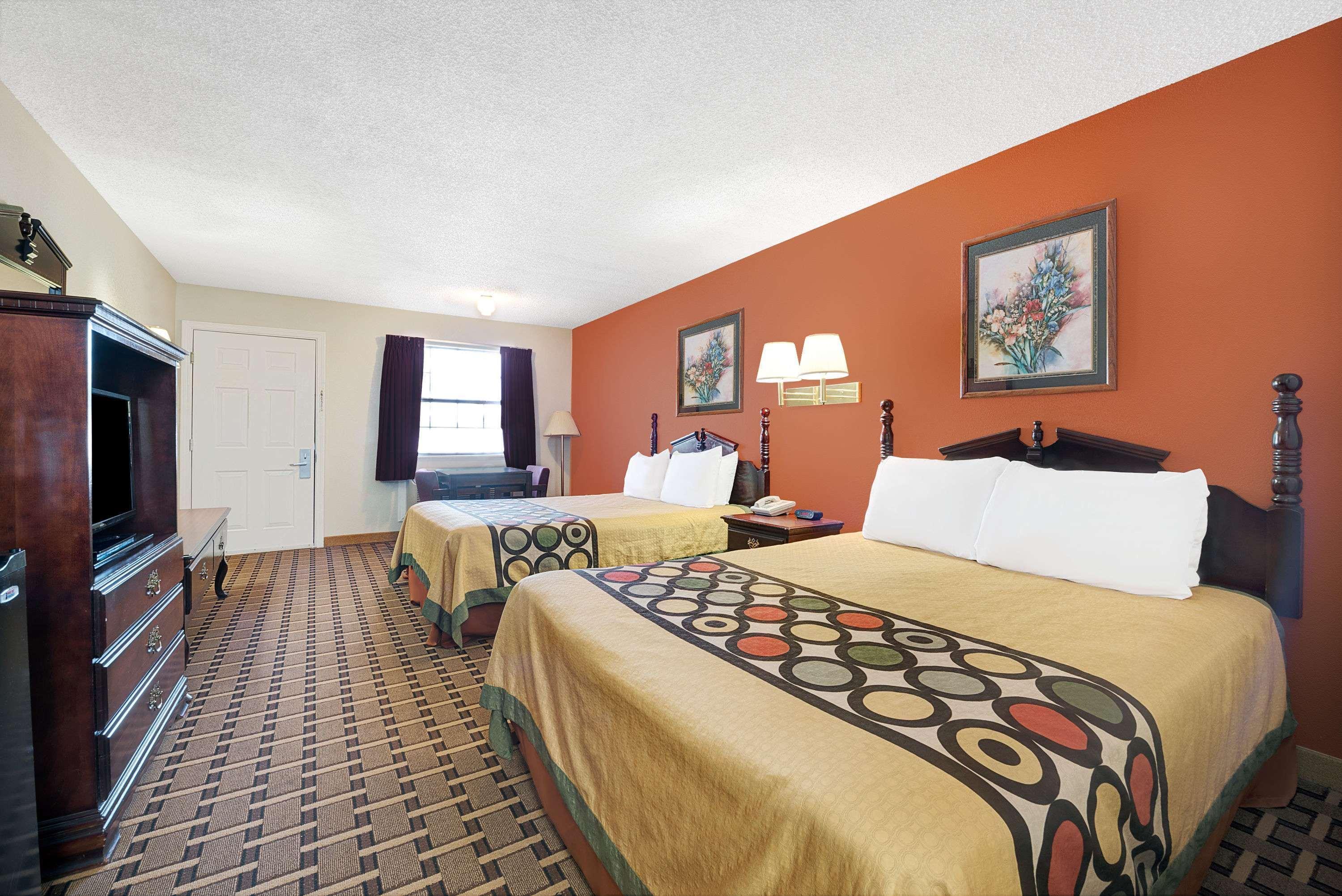 Super 8 By Wyndham Dallas South Exterior foto